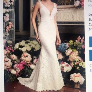Mikaella Lace Wedding Dress